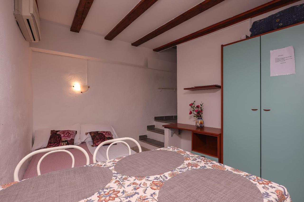 Casa Di Nives Apartment คิร์ก ภายนอก รูปภาพ